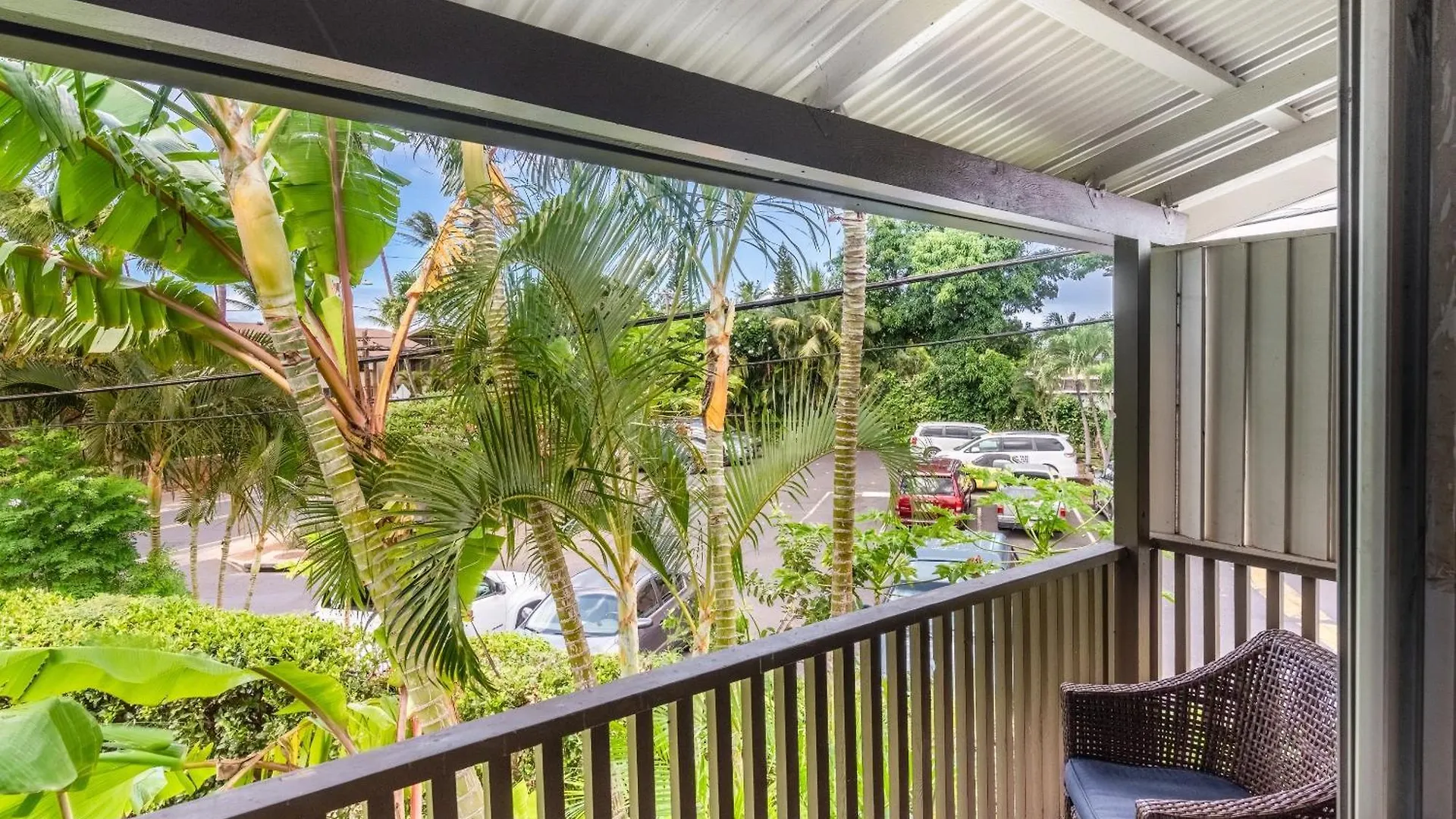 Amazing Honokowi Maui Beach Condos In Lahaina Aparthotel